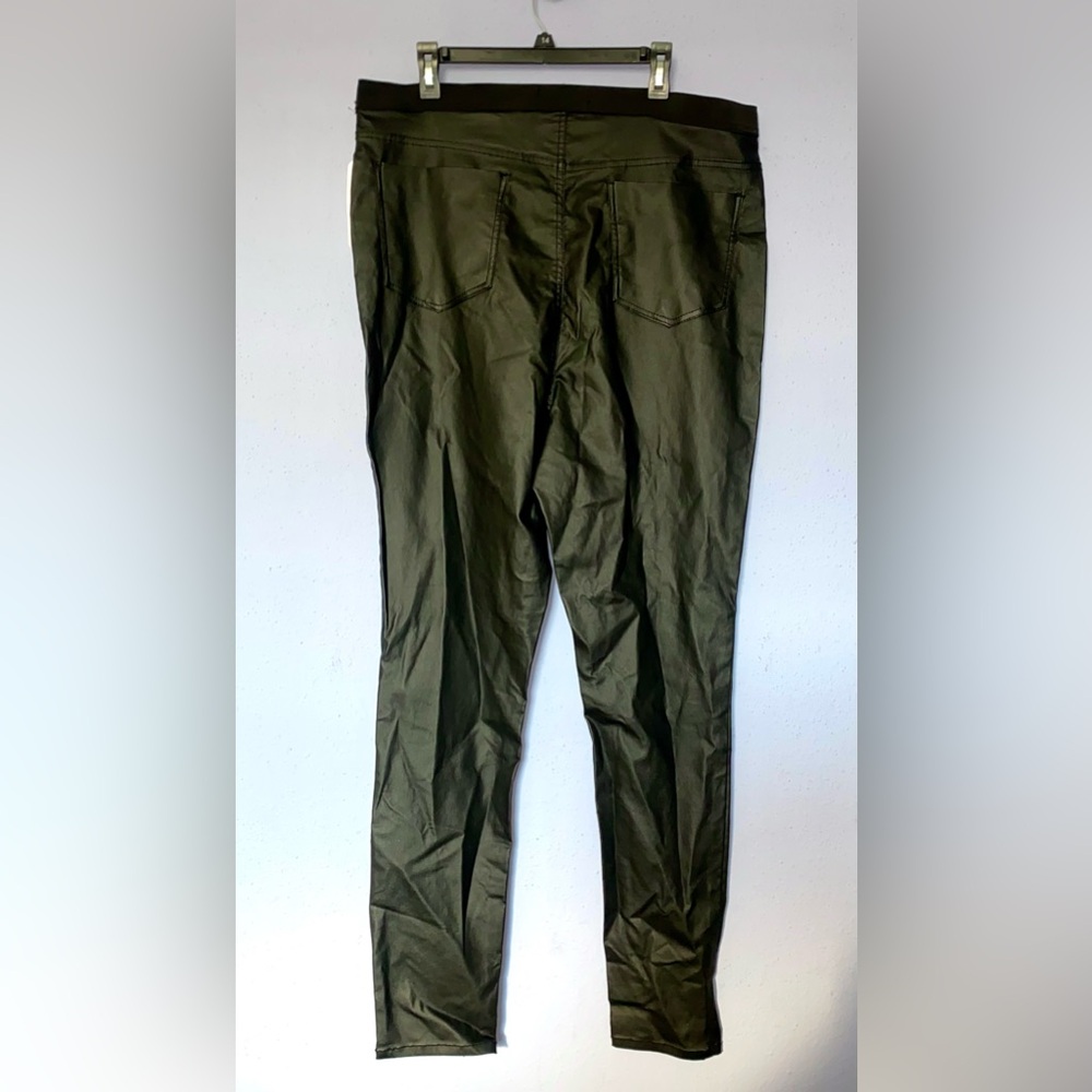 NWT FTF Faux leather legging pants 2X - Picture 8 of 8